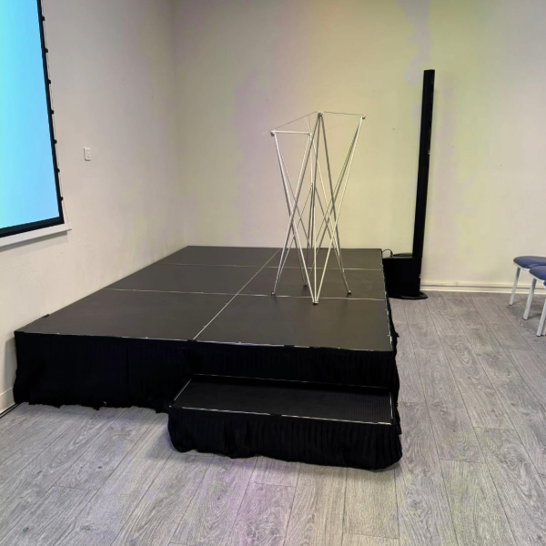 location scene prise de parole podium